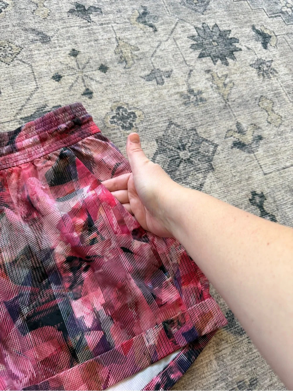 Lululemon women’s spring break away short size 6